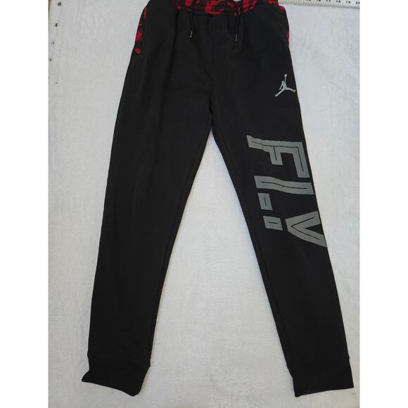 Jordan Nike Boys Therma-FIT Camo Jogger Pants Black/Gym Red Size XL (13-15 yrs) - Picture 1 of 6